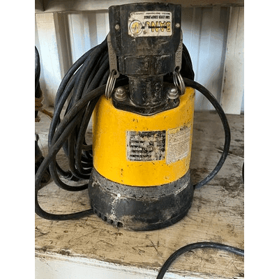 WACKER PS2-800 2” SUBMERSIBLE PUMP WACKER PS2-800 2” SUBMERSIBLE PUMP