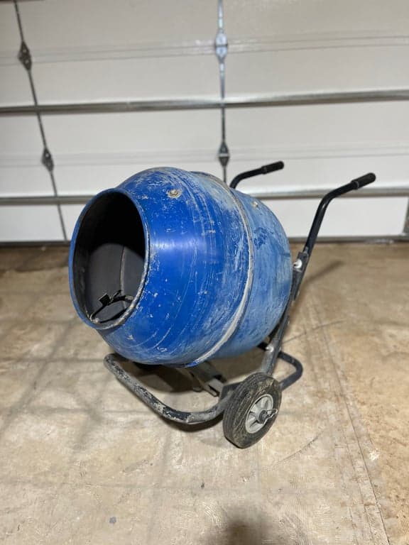 MARSHALLTOWN WHEEL BARROW/MIXER MARSHALLTOWN WHEEL BARROW/MIXER